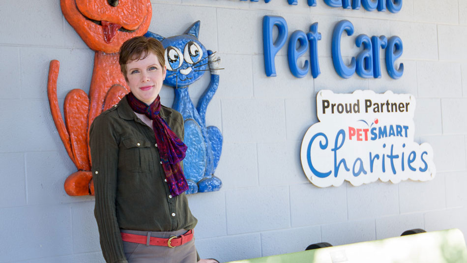 Mythos Veterinary - Carolyn